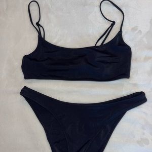 TRIANGL BLACK BANDEAU BIKINI (size small, only worn a few times!!)